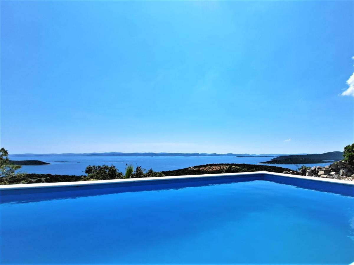Villa Robinson Tkon Buitenkant foto